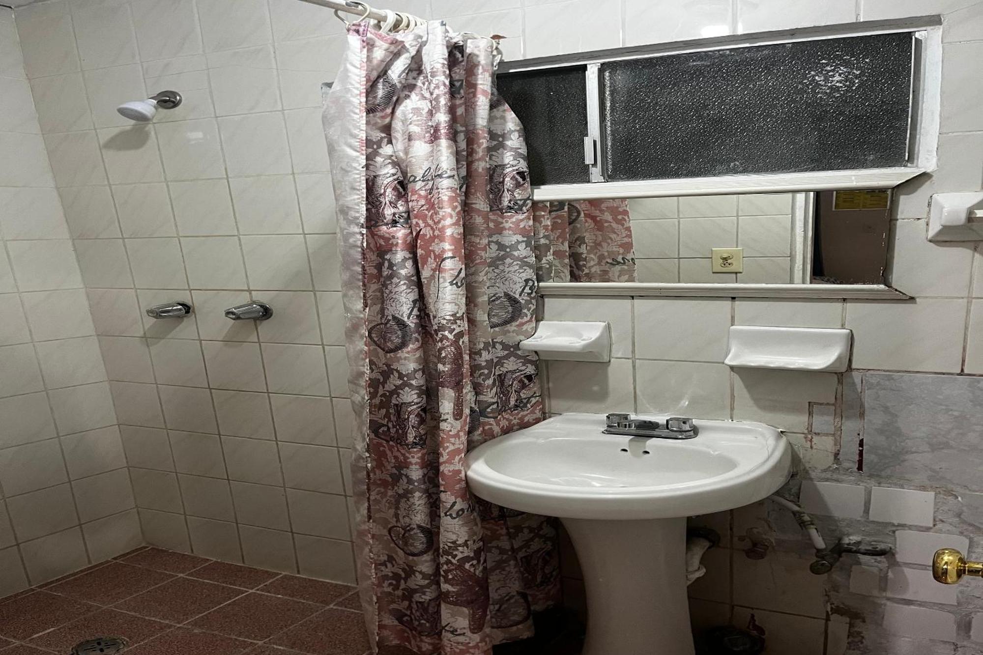 Oyo Hotel Linda Tijuana Luaran gambar