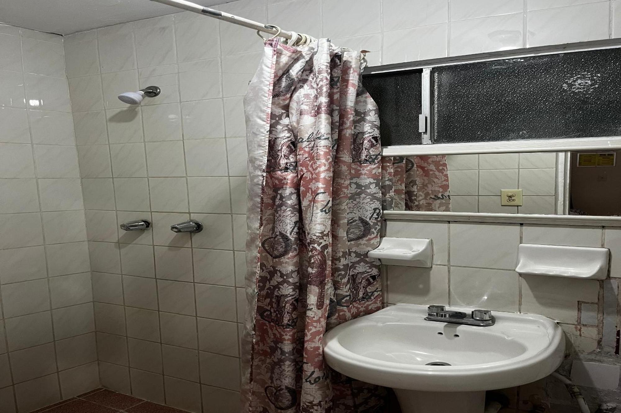 Oyo Hotel Linda Tijuana Luaran gambar