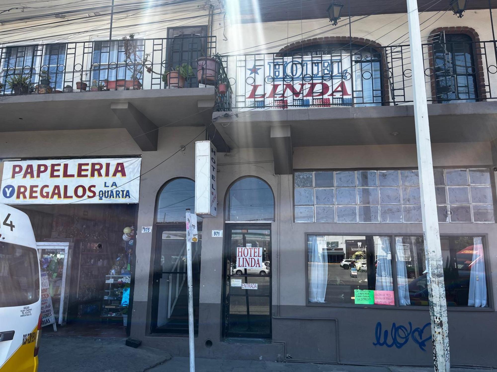 Oyo Hotel Linda Tijuana Luaran gambar